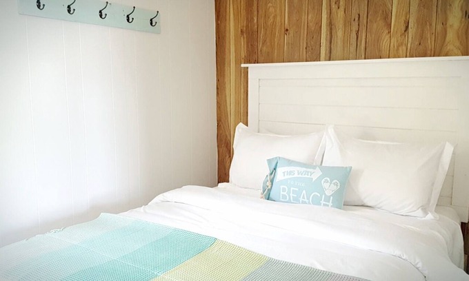 Carling Cottage | Rockwood: 2-Bedroom Cottage #6