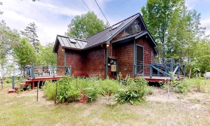 Northeast Somerset House | Rockwood Getaway