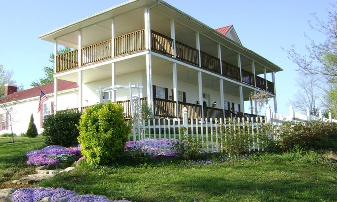 Rocky Hill Bed & Breakfast | Rocky Hill Inn