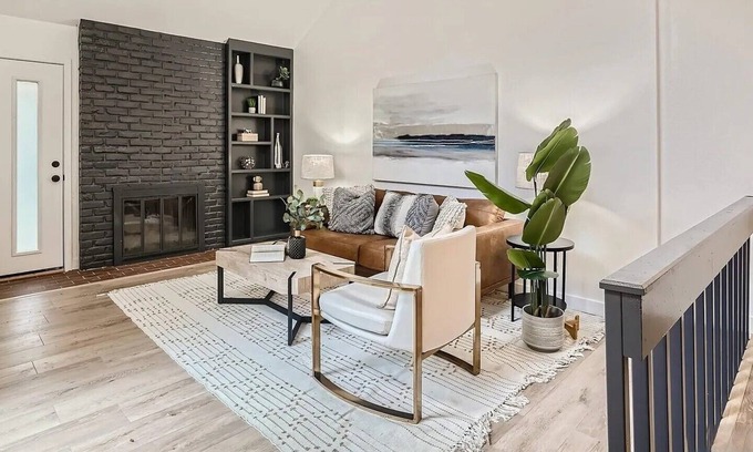Ken Caryl Ranch Plains House | Rocky Mountain Haven: Serene Retreat in Littleton