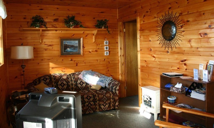 Port George Cottage | Rocky Shores and Seals Cottages