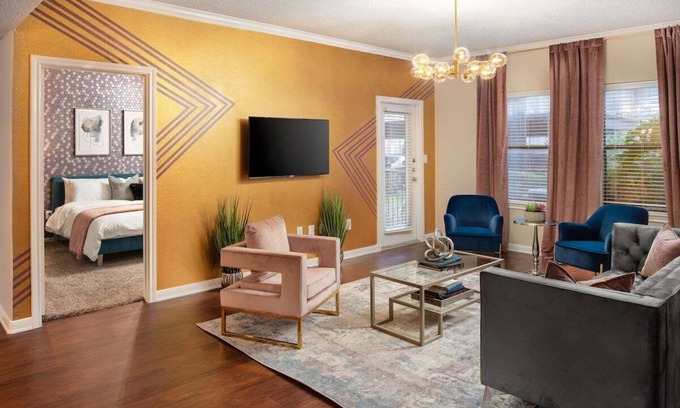 Astrodome Apartment | Rodeo|2KiNgsBeds|NRG|MEDCenter|GRB|Zoo|MUSEUMS