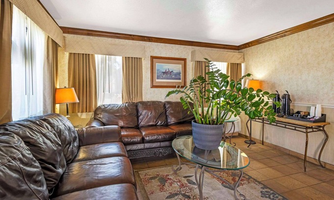 Carson City Hotel | Rodeway Inn at Nevada State Capitol