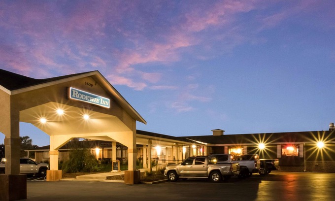Fort Morgan Hotel | Rodeway Inn Fort Morgan