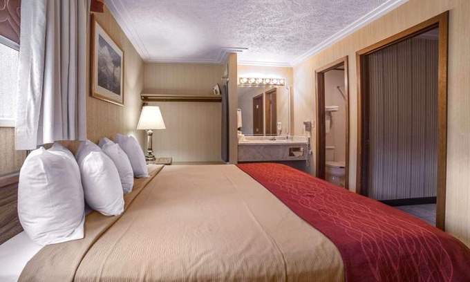 Lander Hotel | Rodeway Inn Pronghorn Lodge