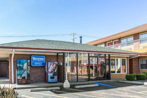 Smyrna Hotel | Rodeway Inn & Suites Smyrna - Nashville Area