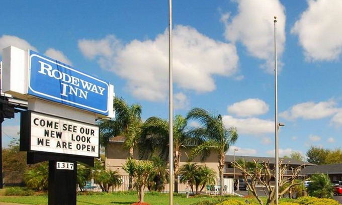 Apopka Hotel | Rodeway Inn