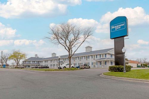 Grandville Hotel | Rodeway Inn