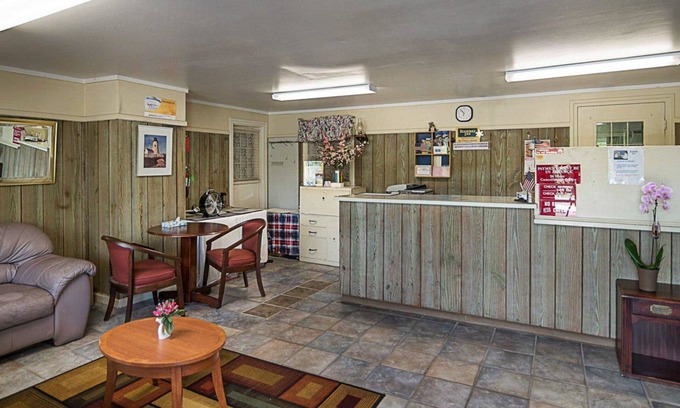 Westminster Hotel | Rodeway Inn Westminster