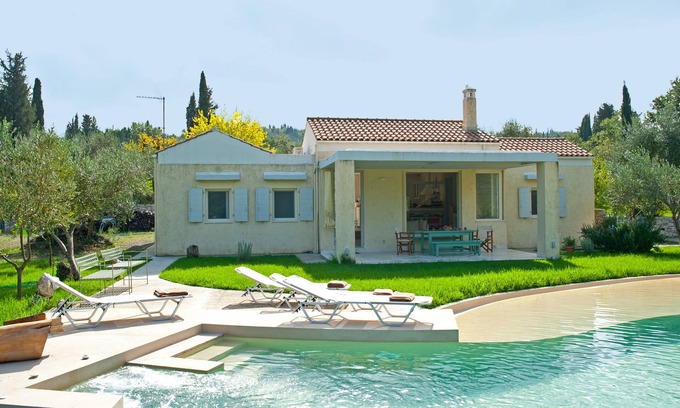 Skripero Villa | Rodia villa Corfu. A villa with swimming pool,free parking,Wi-Fi,fully equipped.
