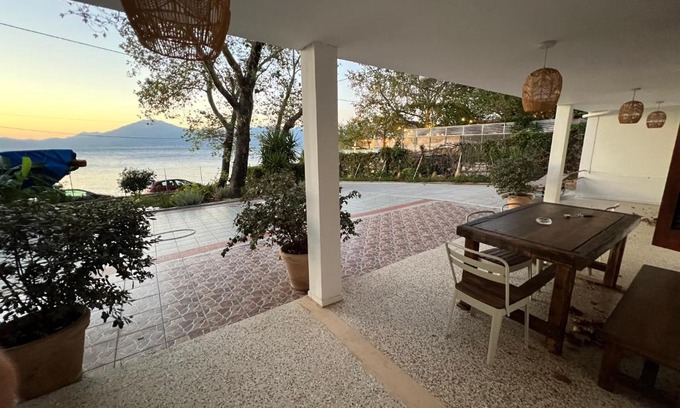Psathopirgos Apartment | Rodini House