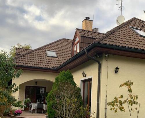 Prague 8 Villa | Rodinný dům Praha 8, Kobylisy