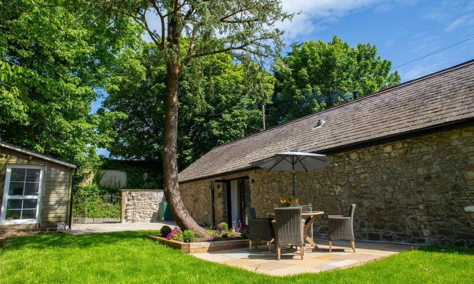 Haverfordwest Cottage | Rodney, Johnston - Two Bedroom Cottage, Sleeps 4