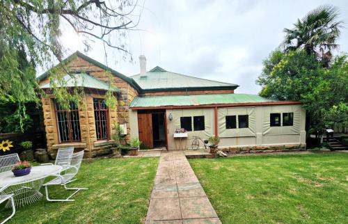 Kestell Bed & Breakfast | Roes se Moes