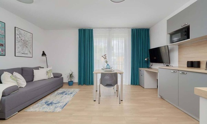 Fabryczna Apartment | Rogowska 129A | Spacious Studio | Balcony