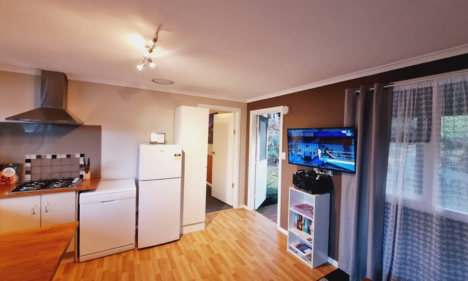 Moina Cottage | Roland Spa Cottage