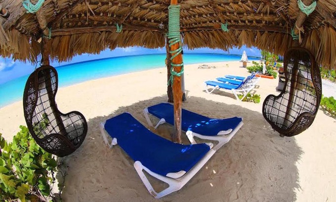 Old Bight Resort | Rollezz Villas Beach Resort