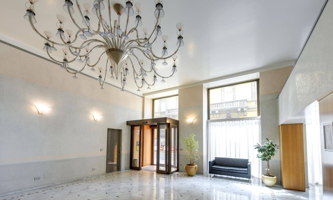 Scala Apartment | Romagnosi III - Three Bedroom Apartment, Sleeps 10