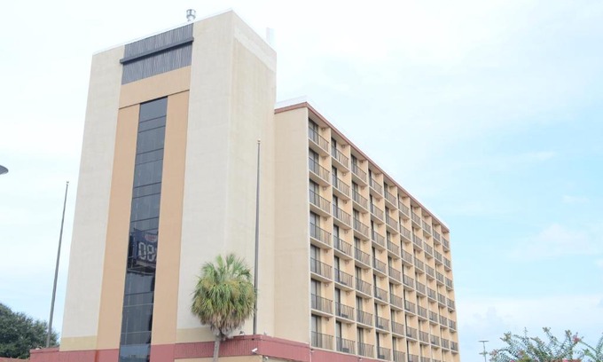 Sharpstown Hotel | Romana Hotel - Houston Southwest