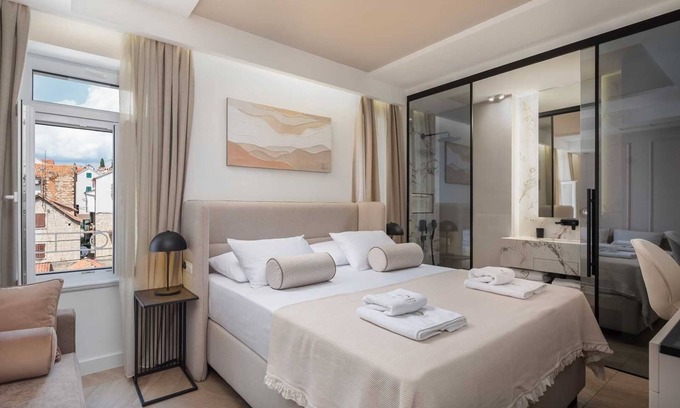 Split Apartment | Romance Room for two in Split