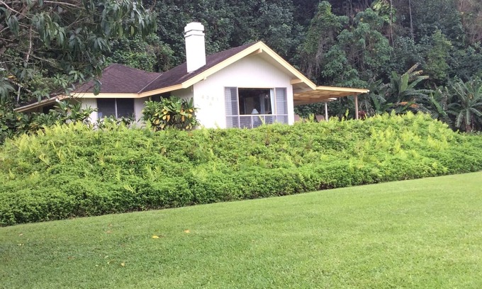 Kilauea House | Romantic 1 Bedroom Home at Anini Beach! - Sleeps 2