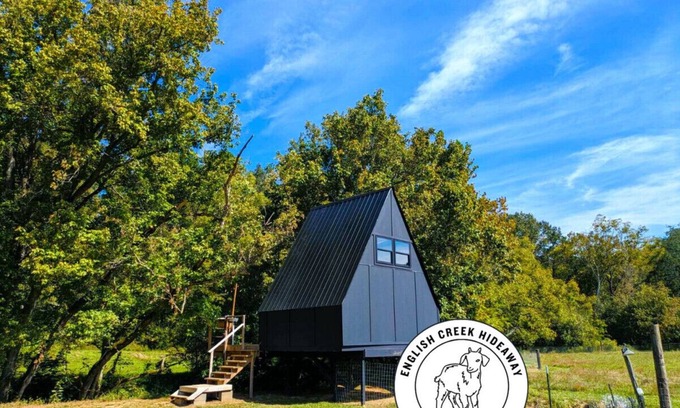 Newport Other | Romantic A Frame Tree House at Glamping Goat Farm!