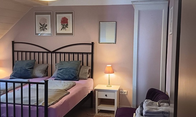 Mainz-Bingen Apartment | Romantic apartment for 2-4 P on the Rheinhöhe