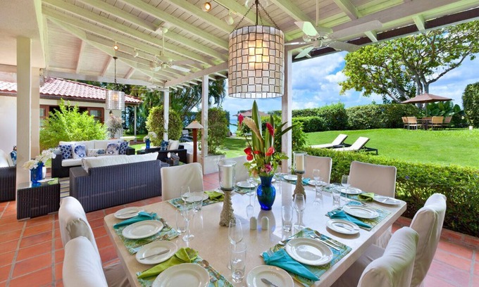Folkestone Villa | Romantic Beachfront - Church Point 4 (2 bed)