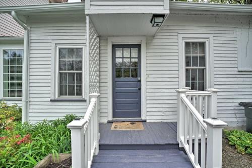 Westfield Apartment | Romantic Country Apt by Lake Erie and Wineries!