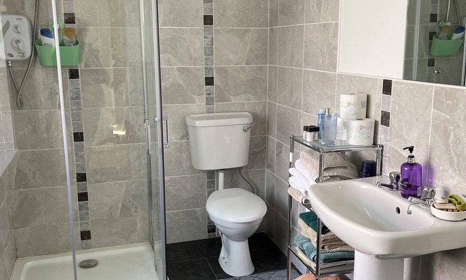 Mohill Cottage | Romantic country cottage for two
