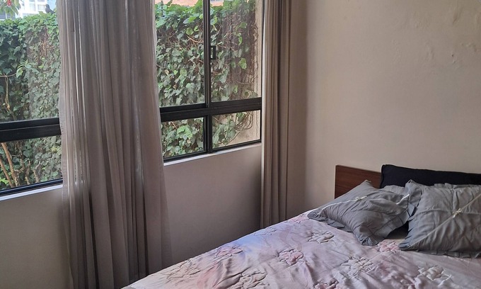 La Paz Apartment | Romantic, Cozy, Fashionable Apt in Quito, centrally located