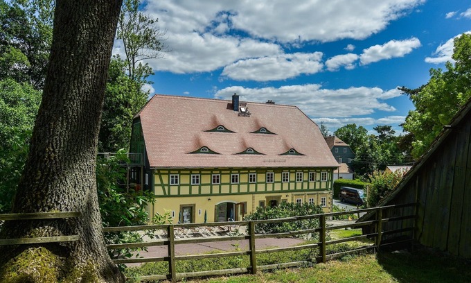 Ebersbach House | Romantic holidays on the ecologically sustainably renovated farm BS3