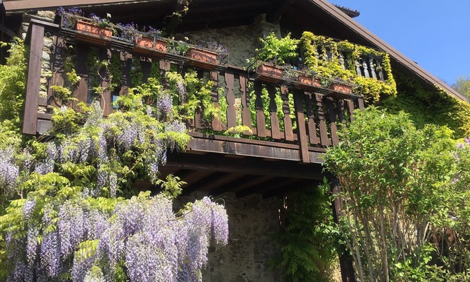 Vendrogno House | romantic detached villa overlooking the lake, with patio and beautiful terrace