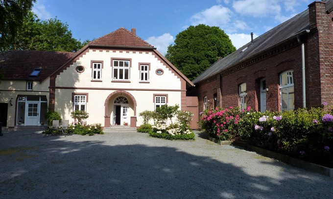 Jaderaltendeich House | Romantic estate in a secluded location, wellness oasis, bicycles