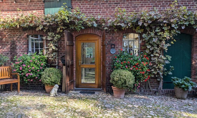 Raesfeld Apartment | Romantic farm vacation apartment