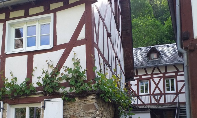 Brodenbach House | Romantic holiday home, ideal for families, groups, hikers and many more.