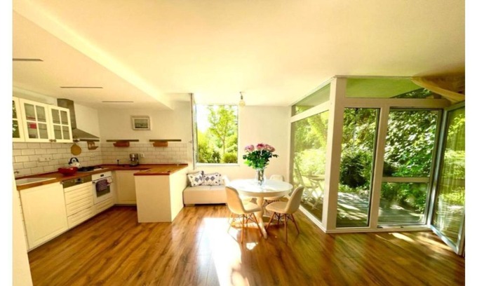 Old Town Apartment | Romantic Living in the Old Town with Garden!