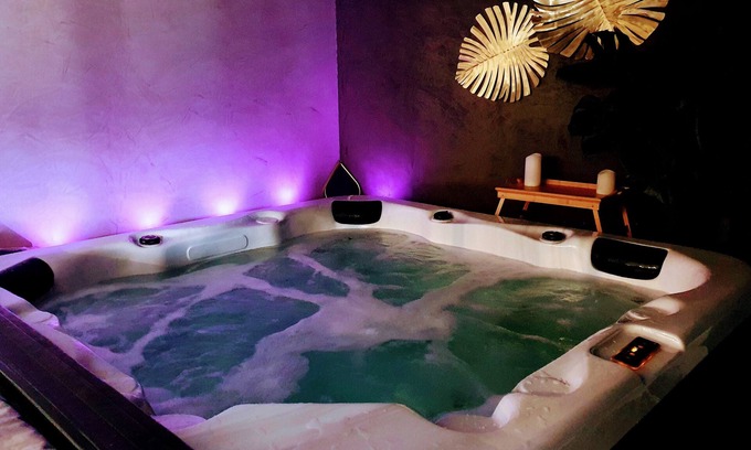 Brulain Bed & Breakfast | Romantic loft with private SPA 80m2