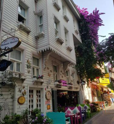 Cagaloglu Apartment | Romantic Mansion