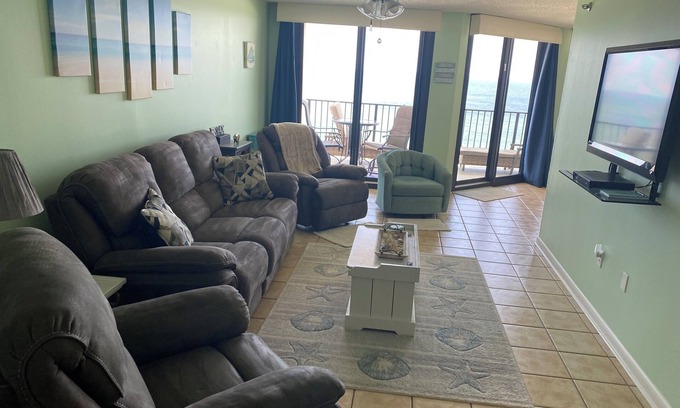 Orange Beach Condo | Romantic One-bedroom Condo in Orange Beach - Beautiful Gulf-front Views.