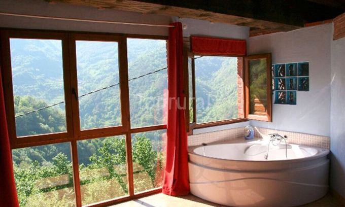 Santa Maria Apartment | Romantic place with Jacuzzi, fantastics mountain Views And Fireplace