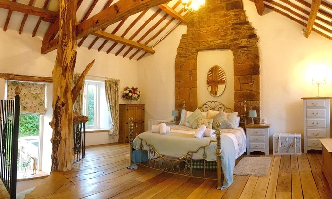 Beckermet House | Romantic, quirky Cumbrian cottage, large gardens & parking