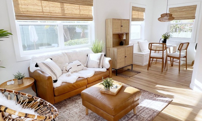 Encinitas Cottage | Romantic Remodeled Historic Sea Cottage w/Fireplace - Encinitas Moonlight Beach