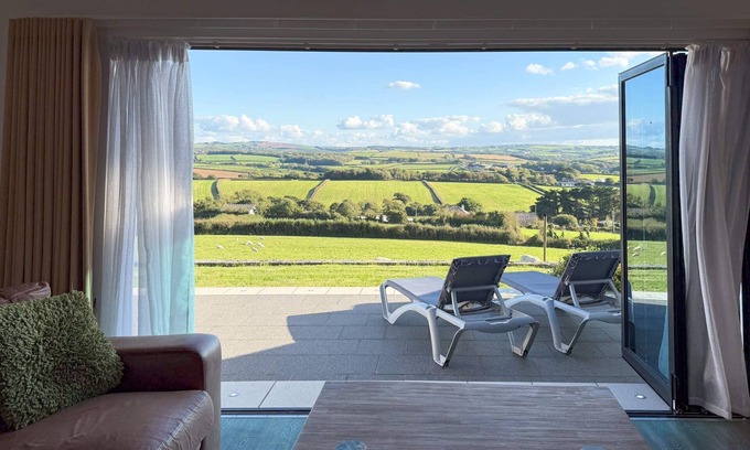 Marhamchurch Apartment | Romantic self catering apartment near Bude, Cornwall