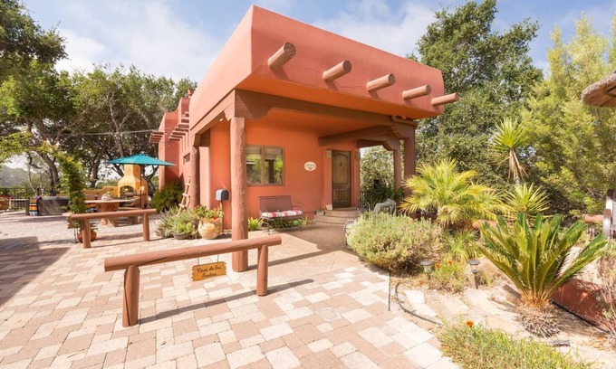 Carpenter Canyon Cottage | Romantic SLO Wine Country Retreat near beaches