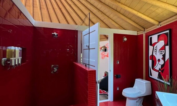 Myra RV Rental | Romantic Yurt in the North Texas Hill Country