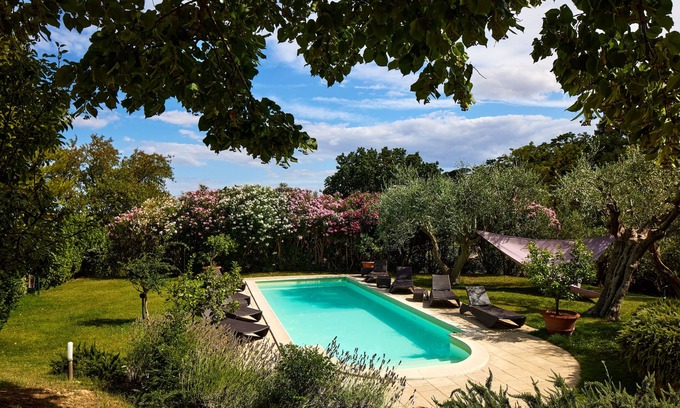 Fano Villa | Romantica villa con piscina e parco, vicinissima alla spiaggia di Fano