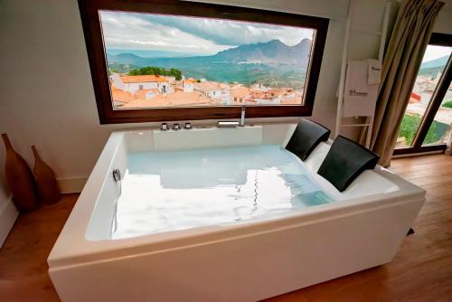 Albanchez de Magina Apartment | Romantico magina - Jacuzzi privado Jaen