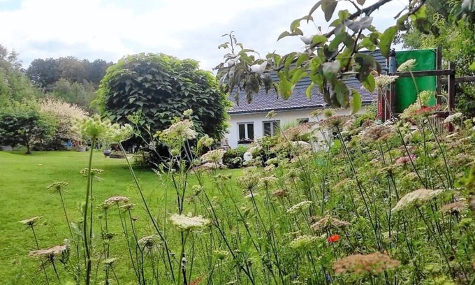 Csorvas RV Rental | Romantik Garden Camp. Oase der Ruhe