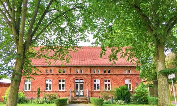 Muritz Apartment | Romantische Ferienwohnung Unter den Linden